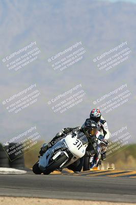 media/Oct-20-2024-CVMA (Sun) [[d4a3dff211]]/Race 9-Formulw LW Twins SHOOTOUT/